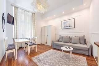 Апартаменты Apartamenty Sun & Snow Przy Monte Cassino Сопот One-Bedroom Apartment - 6 Czyżewskiego Street-1